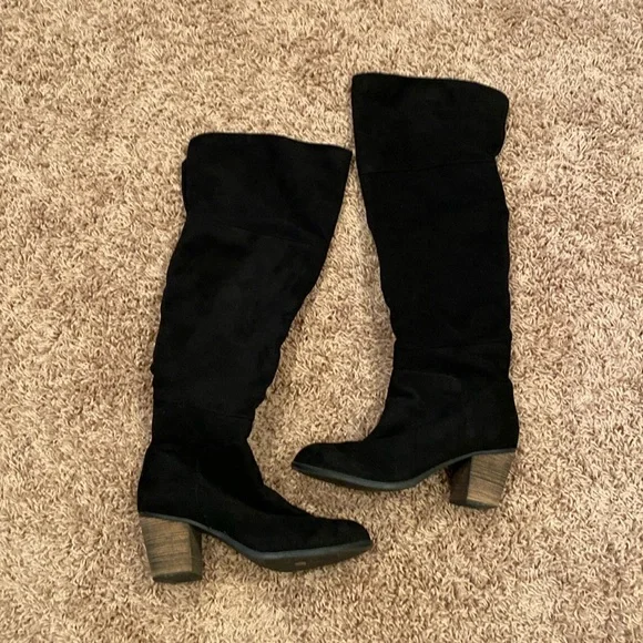 Crown Vintage | Shoes | Crown Vintage Over The Knee Boots  display picture 1